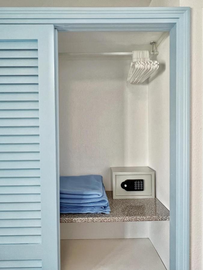 Lovely Apartment Near The Beach With Pool & Wifi Caleta De Fuste Bagian luar foto
